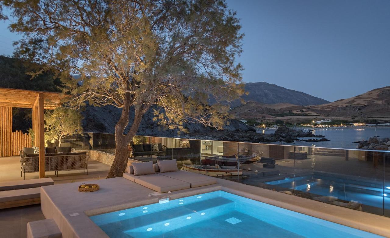 Isla Beach House, A Timeless Retreat, By Thinkvilla Damnoni Exterior photo