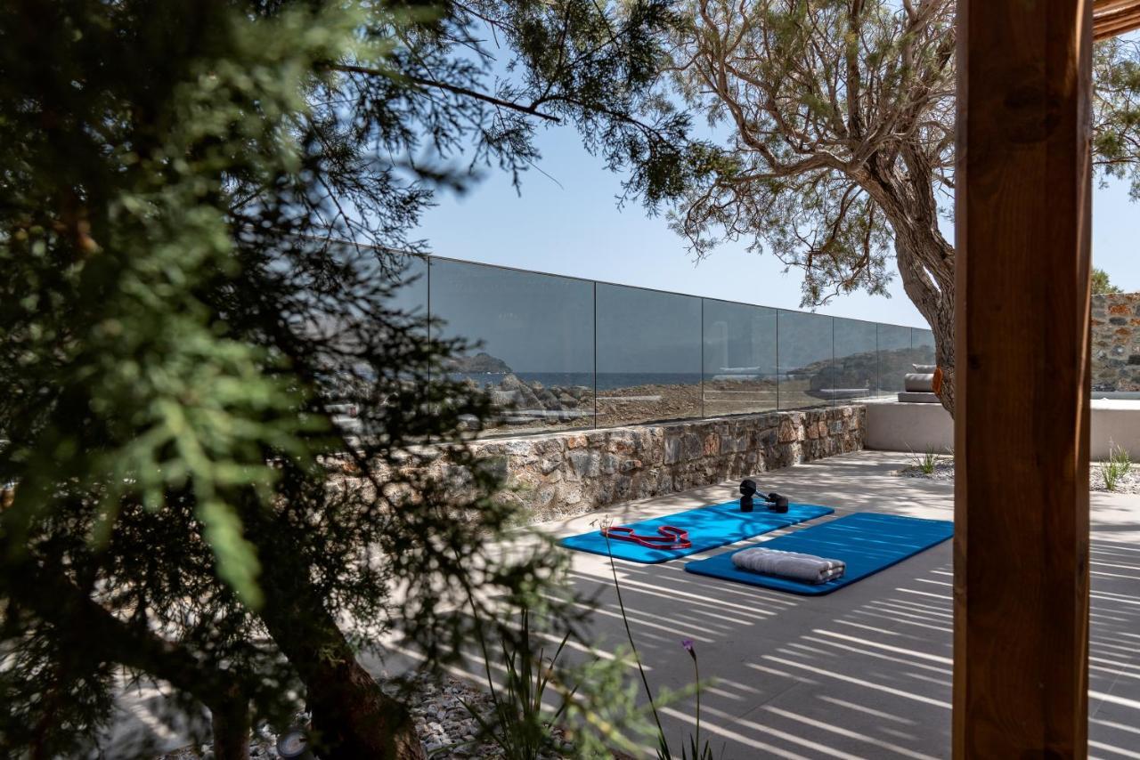 Isla Beach House, A Timeless Retreat, By Thinkvilla Damnoni Exterior photo